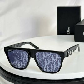 Picture of Dior Sunglasses _SKUfw57235990fw